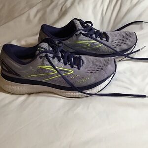 Brooks Glycerin 19 Lavender with Purple Neon Yellow and White Athletic Shoes